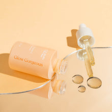 Load image into Gallery viewer, Glow Gorgeous Vitamin C Serum 30ml
